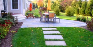 phoca_thumb_l_backyard patio loudonville