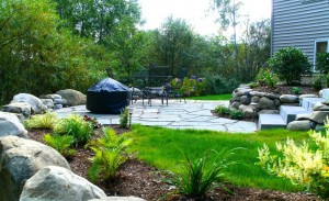 phoca_thumb_l_patio landscape niskayuna